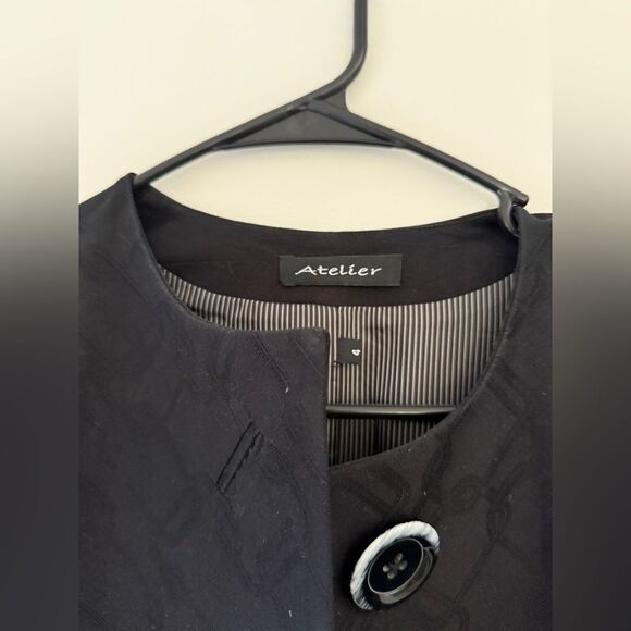 Atelier Black Two Piece Cropped Blazer and Sleeveless Dress with Pockets - Picture 10 of 13